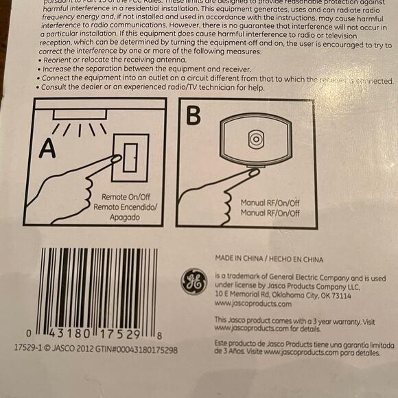 GE Remote Controll Wireless LED Puck Lights (2 Pack) New in Package 00.1=C023 - Picture 10 of 11